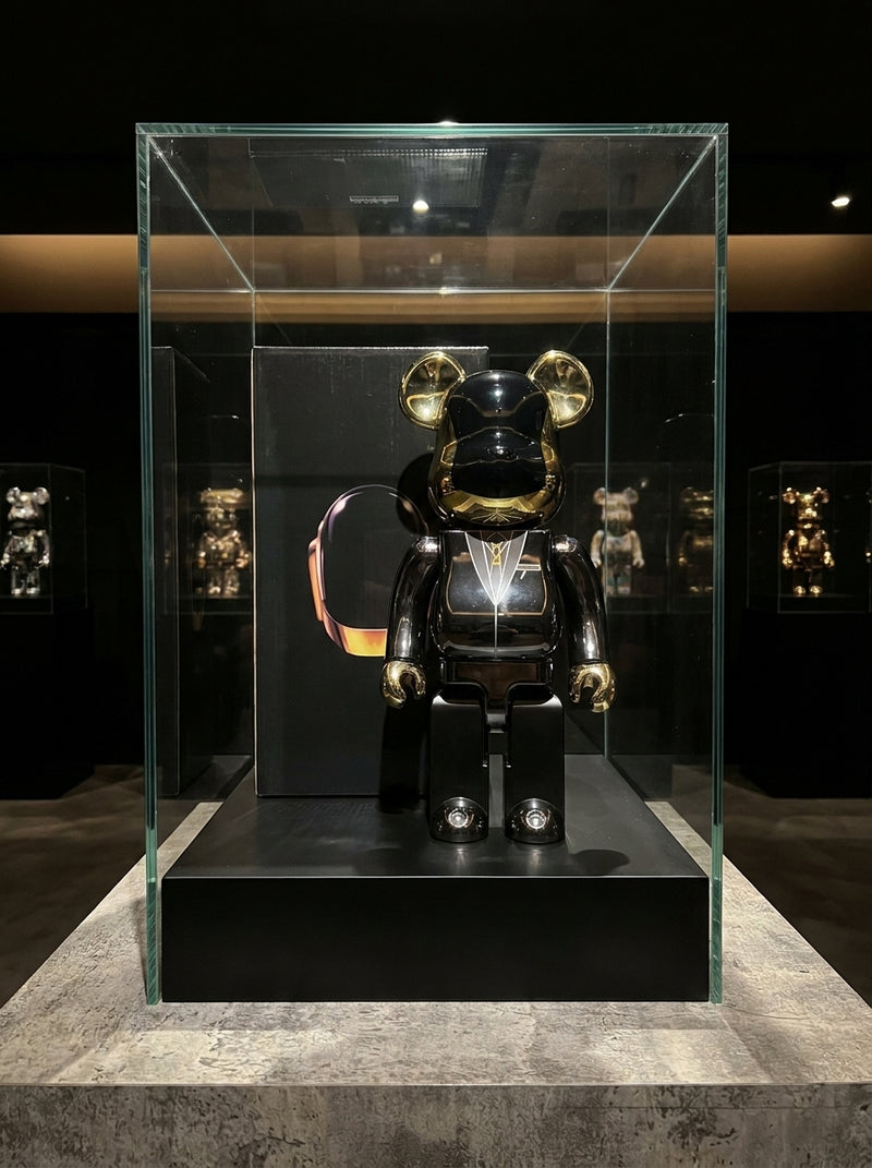 Bearbrick - Daft Punk in display case